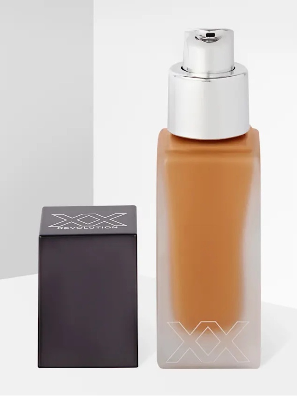 XX Revolution Liquid Skin Fauxxdation FX11.5